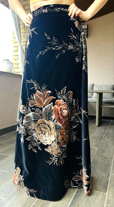 Вінтажна чорна оксамитова спідниця максі