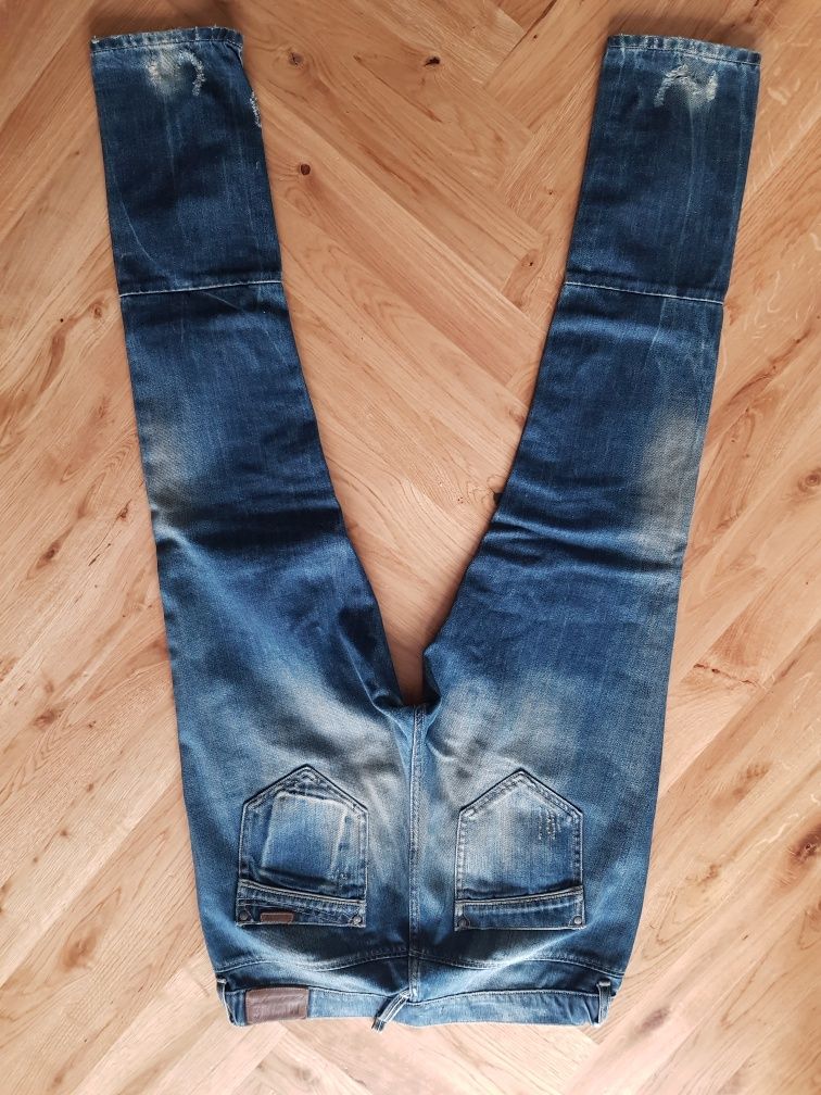 Spodnie jeans Mustang M