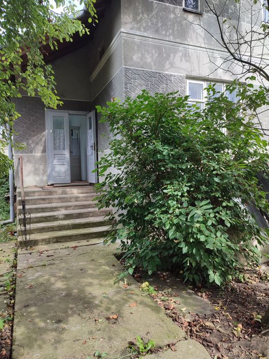 Продається будинок с.Калинів