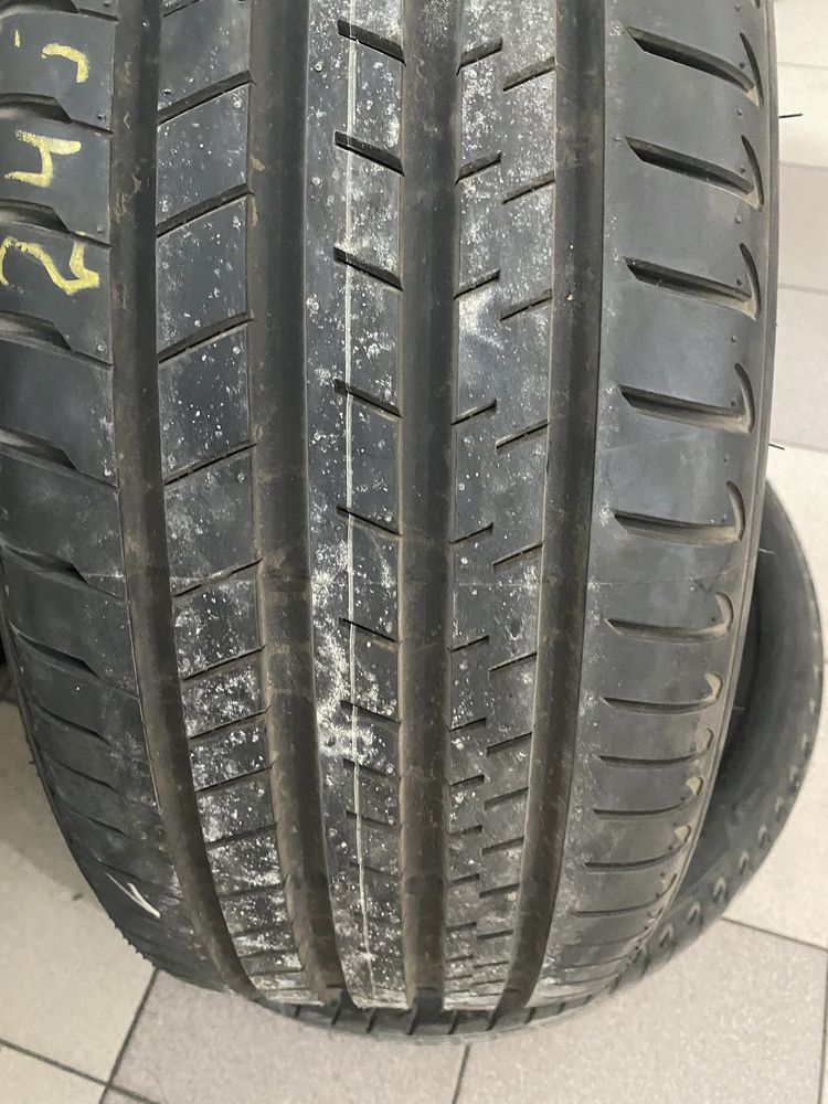 245/45/21 Bridgestone alenza