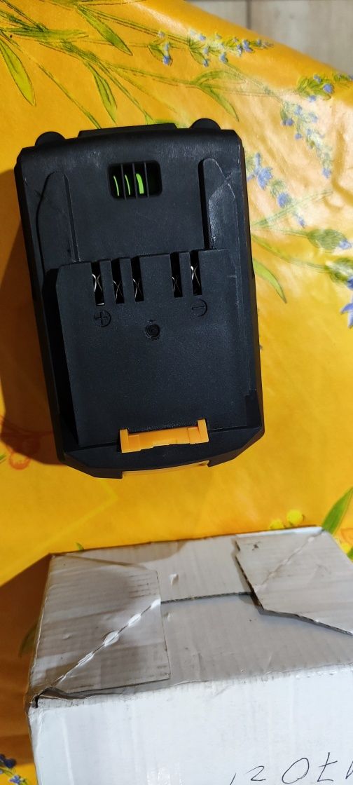 Bateria akumulator NMBA18V-4Ah