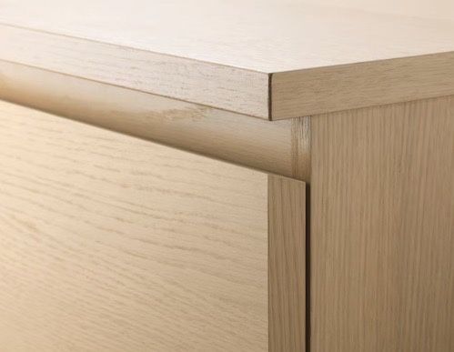 Mesa de Cabeceira MALM - IKEA