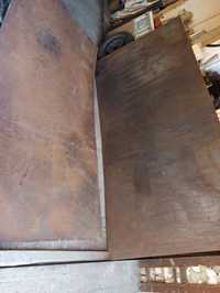 Продам лист металлический толщиной  2мм