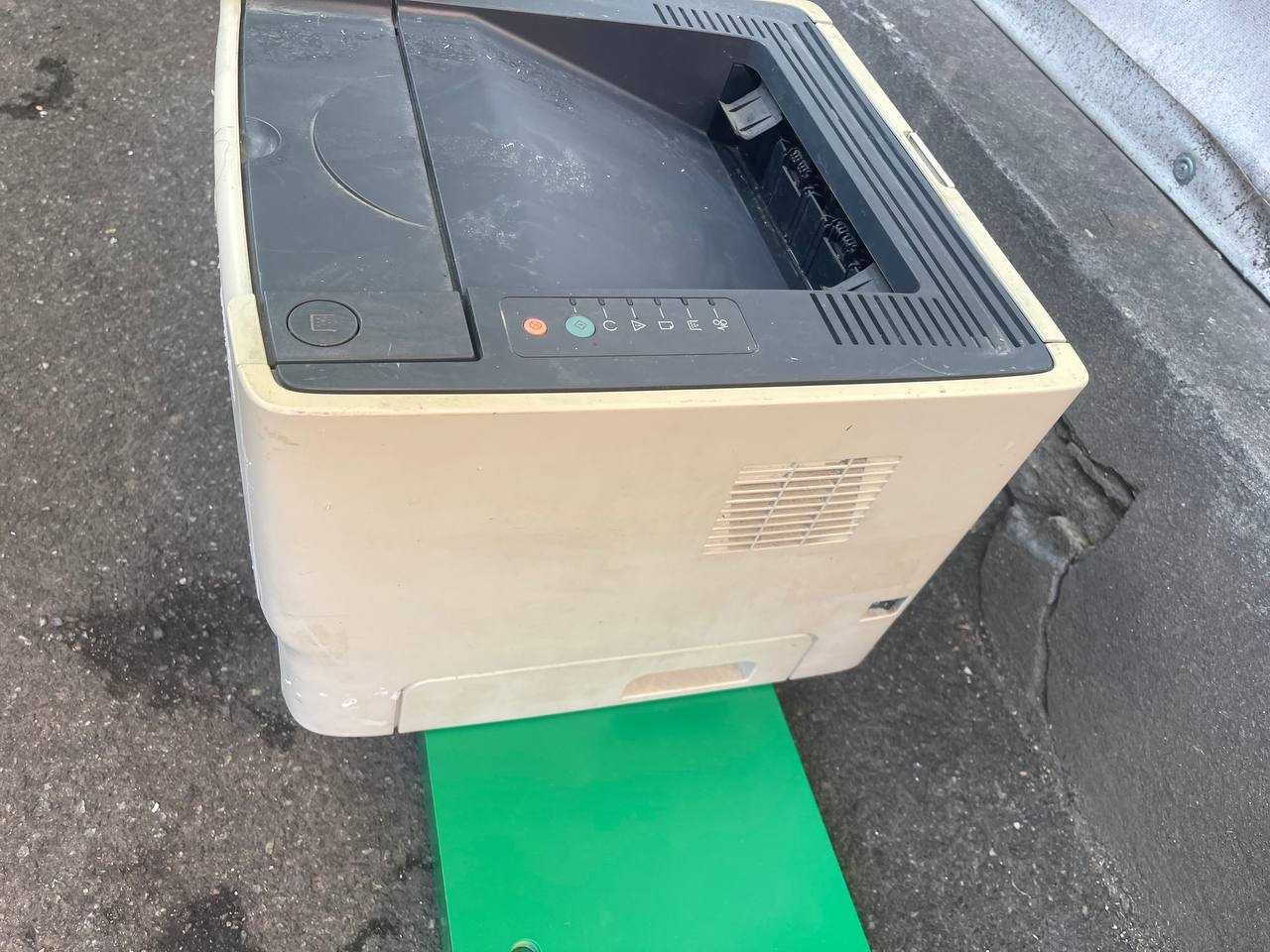 Кольоровий лазерний принтер HP Color LaserJet P 2025