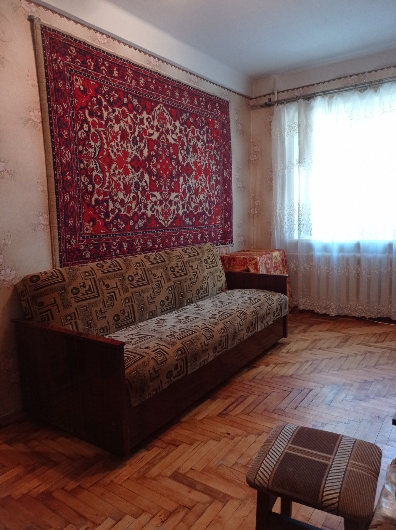Продам трёхкомнатную квартиру в Шевченковском районе