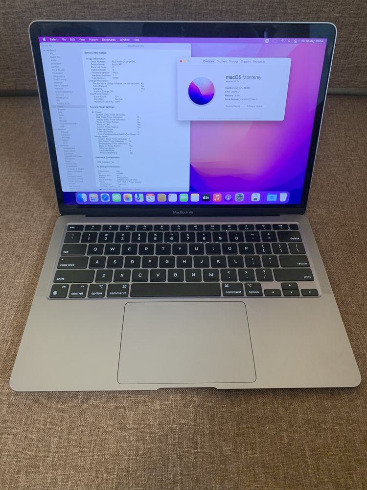 Apple MacBook Air 13" M1 8/256GB 2020 гарний