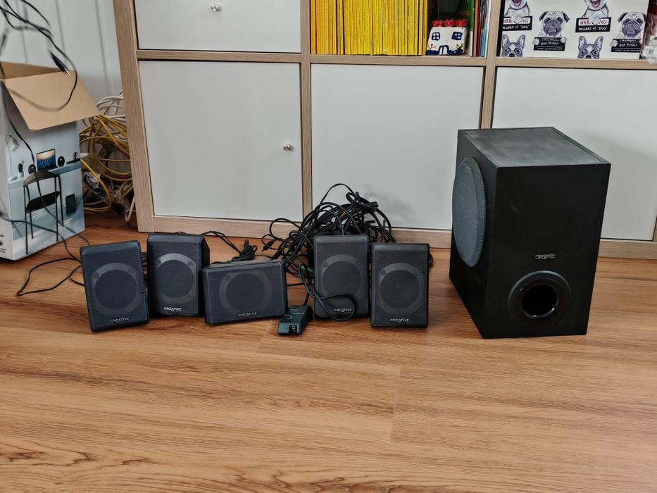 Colunas de som creative 5.1
