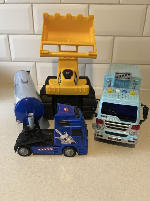 Великі машини лот