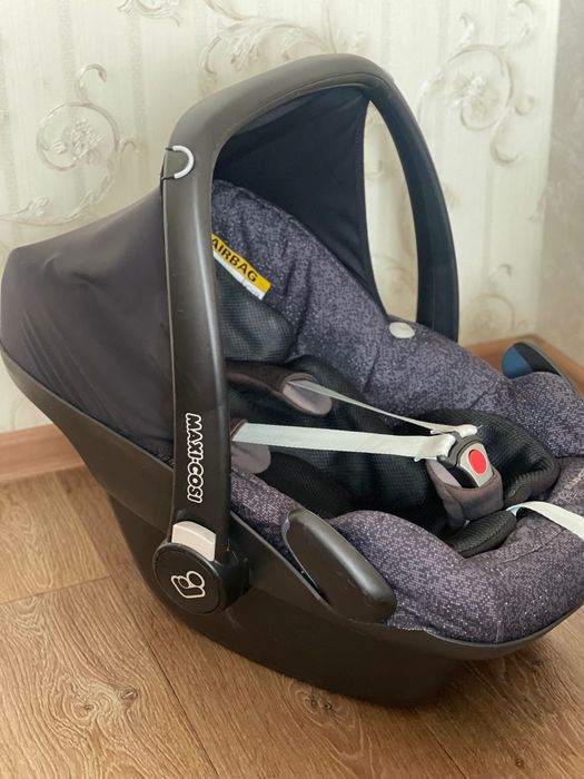 Авто крісло maxi cosi 0-12 місяців