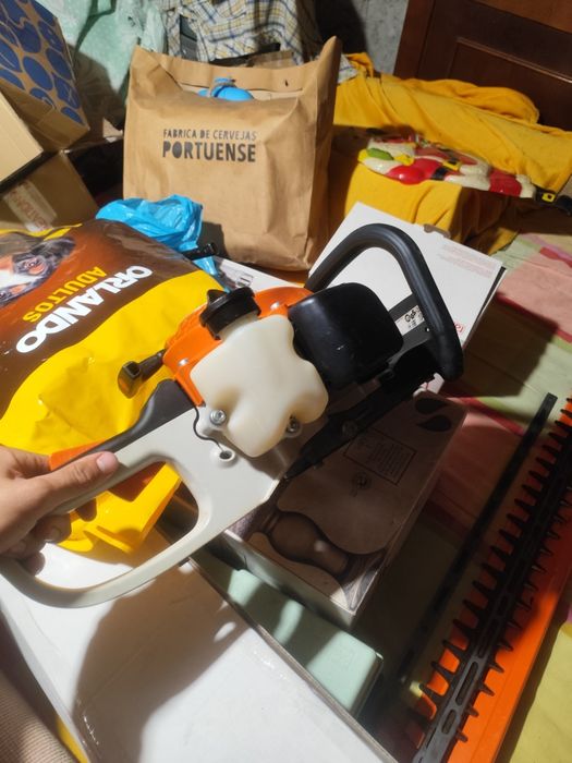 Corta sebes stihl hs45 lâmina 60 cm oportunidade!!!