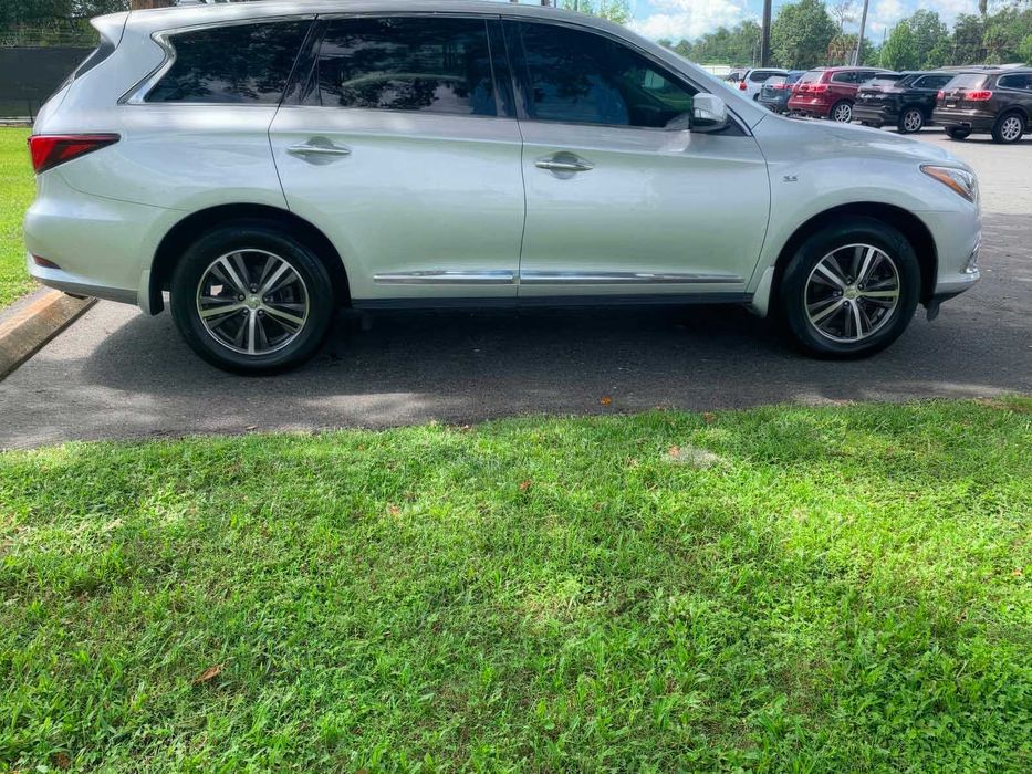 Infiniti QX60 Pure      2019