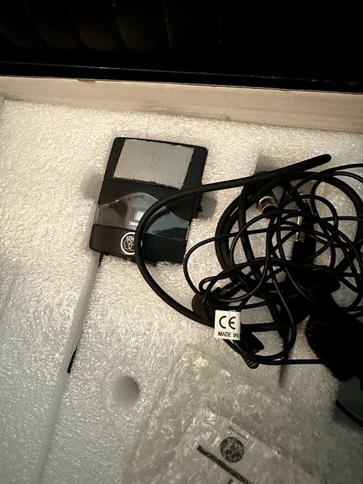 Lapelas sem-fios AKG PW45 Presenter Set Band M