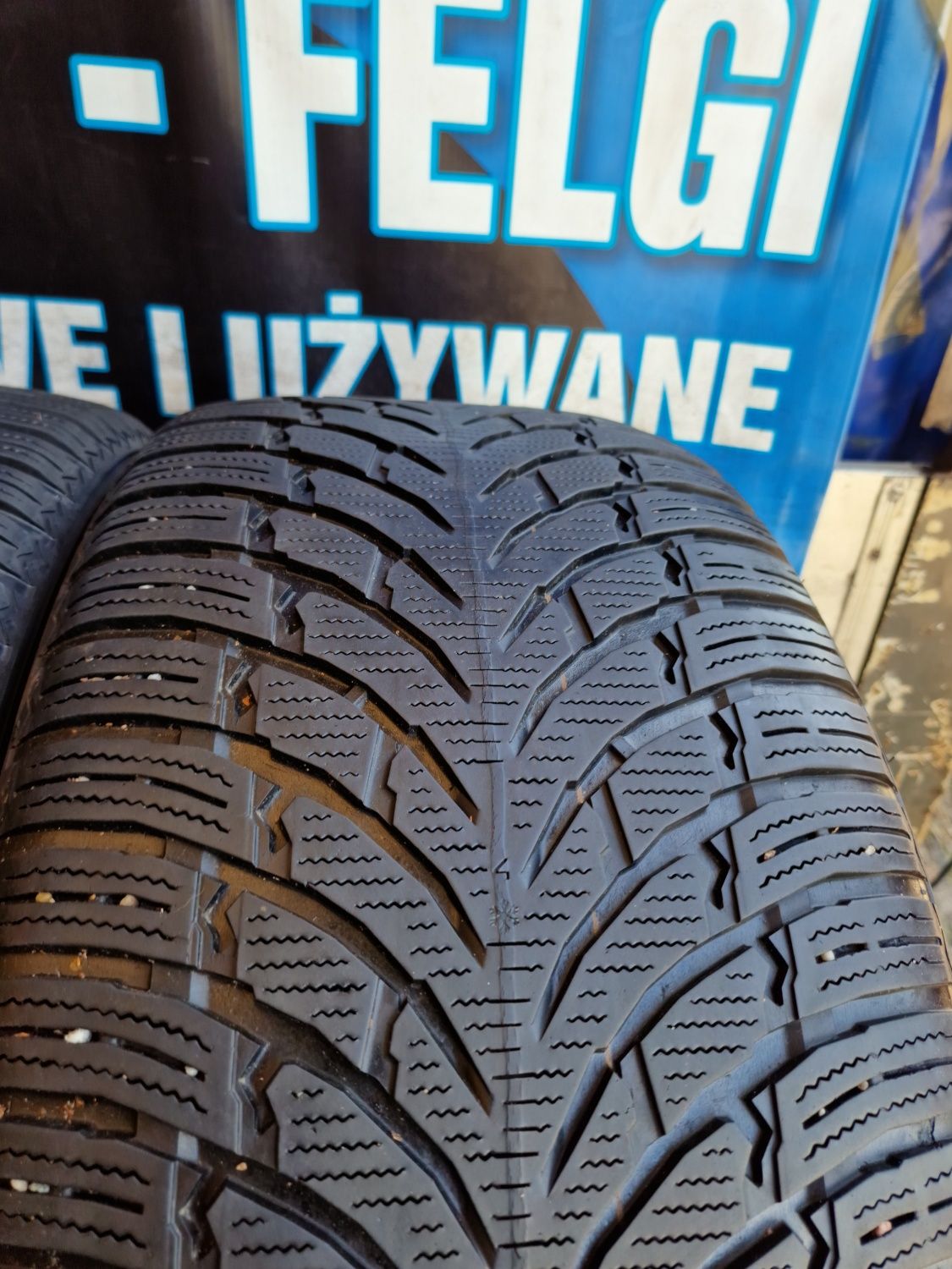 Opony zimowe 275/45/20 255/45/20 Nokian Komplet