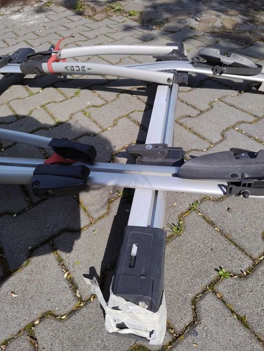 Bagażnik dachowy na zintegrowane relingi do volkswagena Passata B8