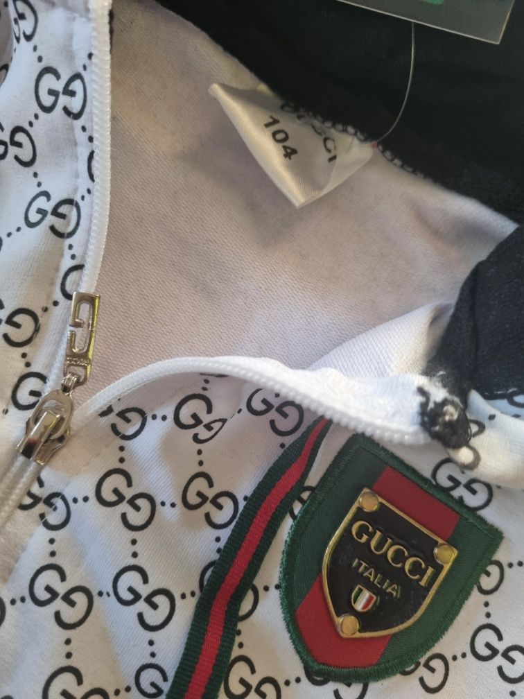 Gucci dres dziecięcy rozm.104 biały czarny nowy