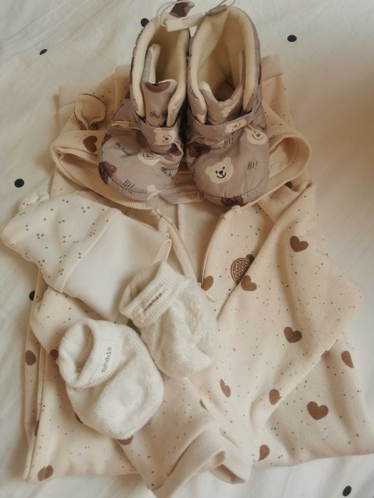 Kombinezon jesienno zimowy mayoral newborn akcesoria buciki czapka