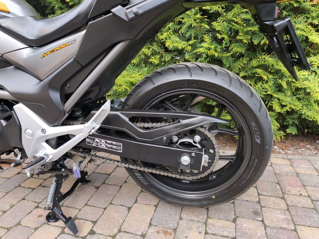 Honda NC 700 S  12r tylko 37 Tkm!! TUV !! A2 - 60 Zdjęć Film YouTube