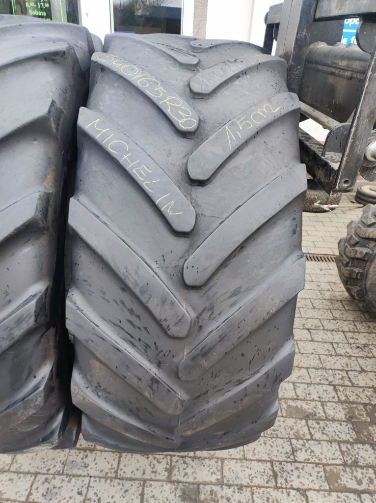 540/65R30 Michelin Multibib 16.9R30