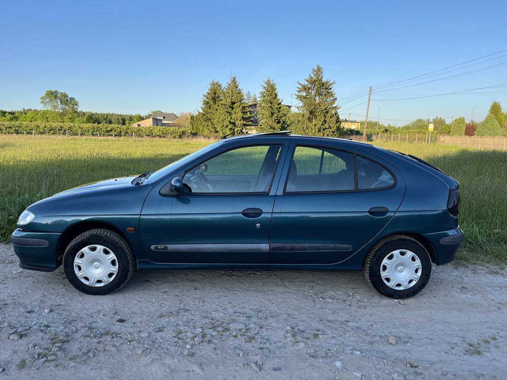 Renault Megane 1.6 benz -ładna