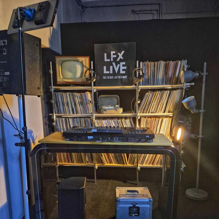 Studio DJ LFX Live Wola | Wynajem na godziny | Riderowy Sprzęt
