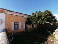 Moradia em Monte Claro