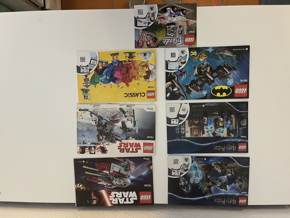 Legos usados com instrucoes