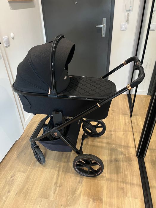 Wózek 2w1 Venicci Tinum 2.0 Stylish Black używany