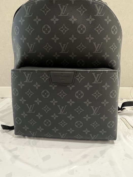 Мужской рюкзак Louis Vuitton оригинал Луи Витон, б/у, без дефектов