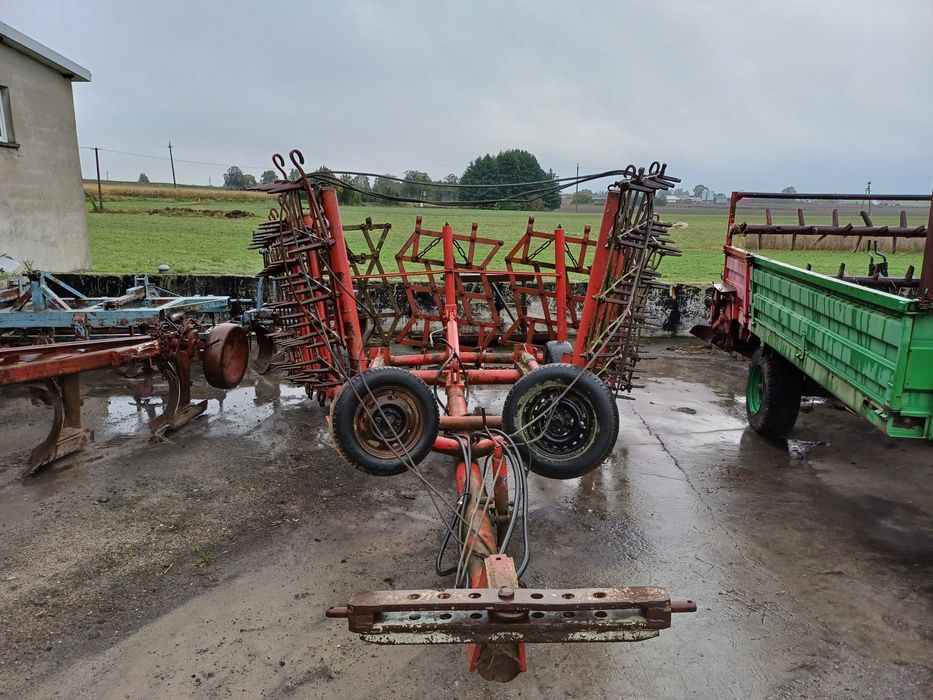 Sprzęt rolniczy sprawny