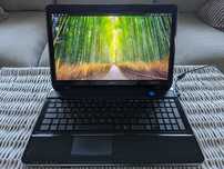 Laptop Fujitsu LifeBook AH531