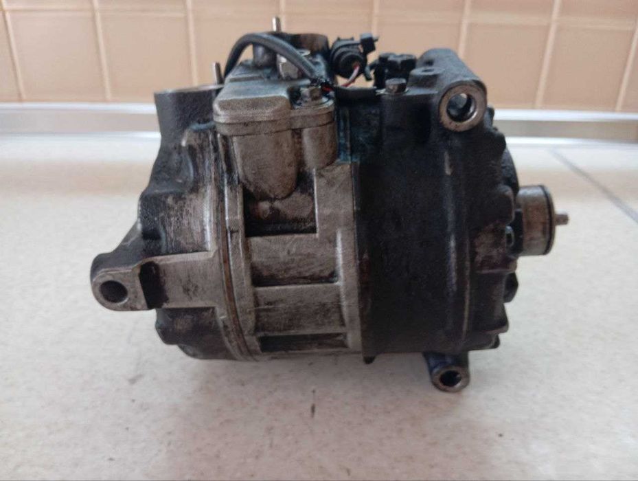 А0012308411 ПРОДАМ ДВА КОМПРЕССОРИ КОНД. (реставрацію,запчастини)