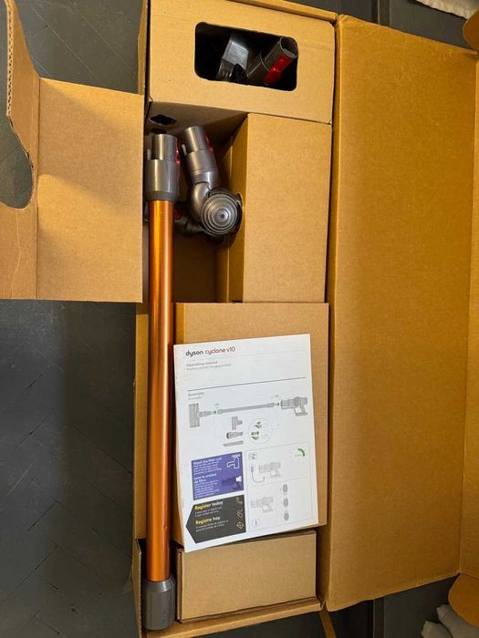 Пилосос Dyson V10 Absolut б/у чудовий стан оригінал