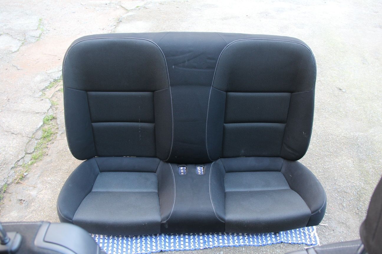 Banco traseiro do Peugeot 207cc