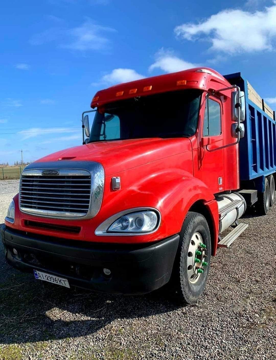 Продаж Самоскид Freightliner Columbia