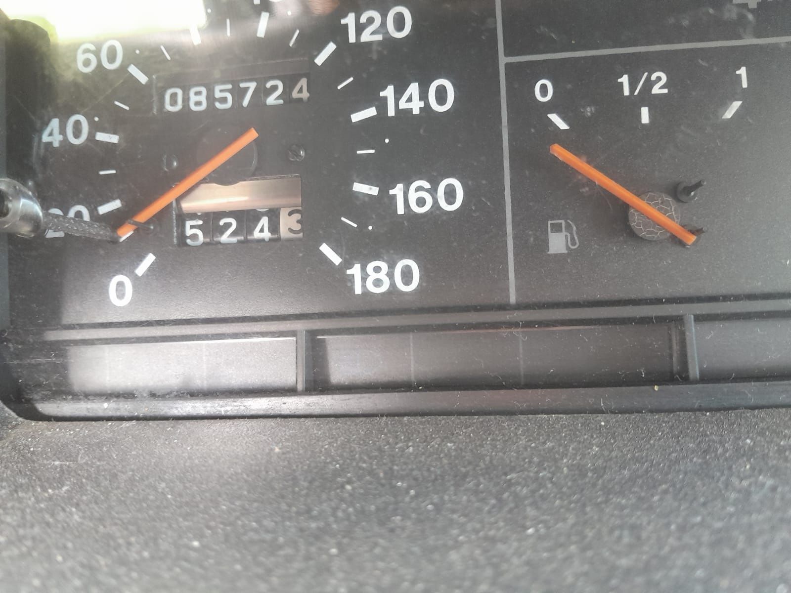 Auto Lada rok 2005