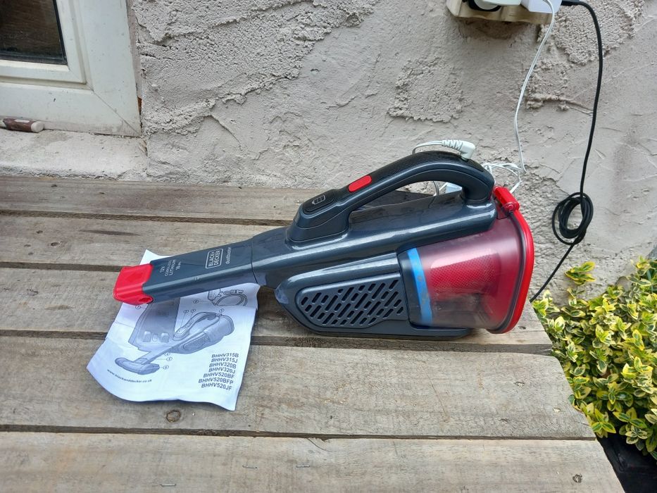 Odkurzacz ręczny Black+Decker BHHV315J dustbuster