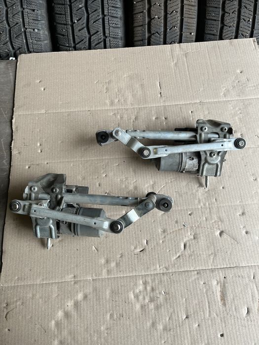 Трапеція дворніків Volkswagen Touran