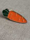 Przypinka pin badge broszka marchewka marchew karotka