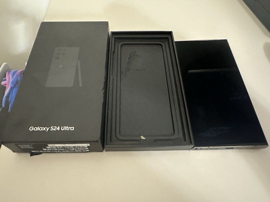 Samsung S24 Ultra  12GB/512GB Повний комплект TRADE-IN S928B/DS