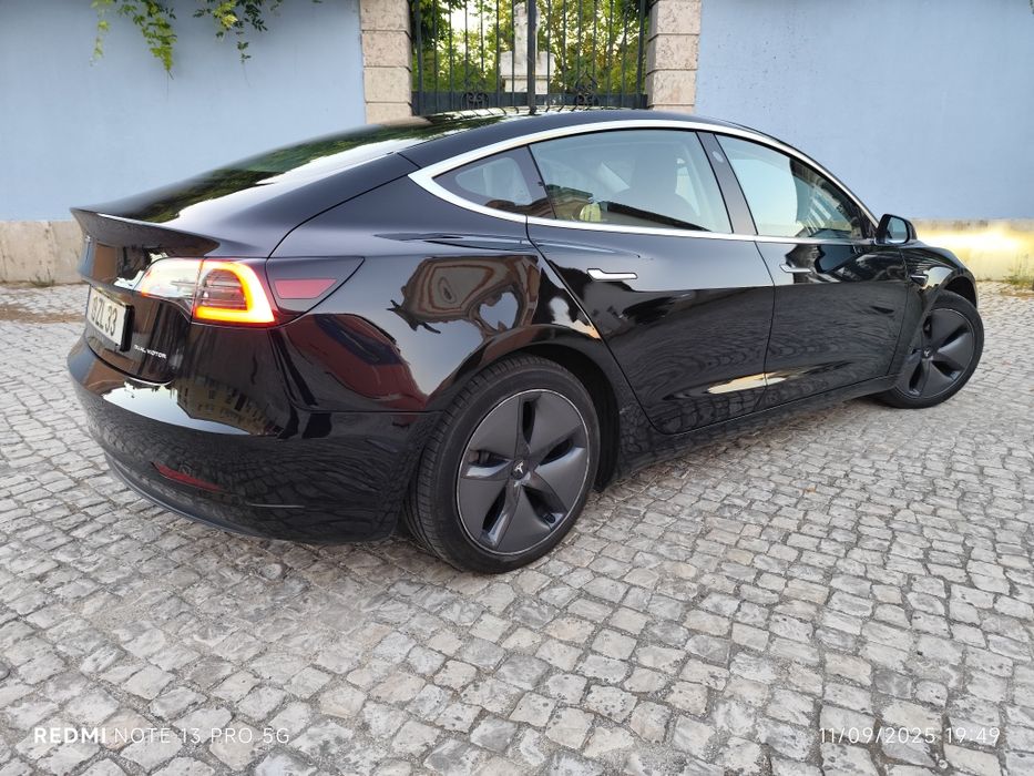 Tesla AWD Long Range 491 CV autonomia 580km IVA Dedutível NACIONAL