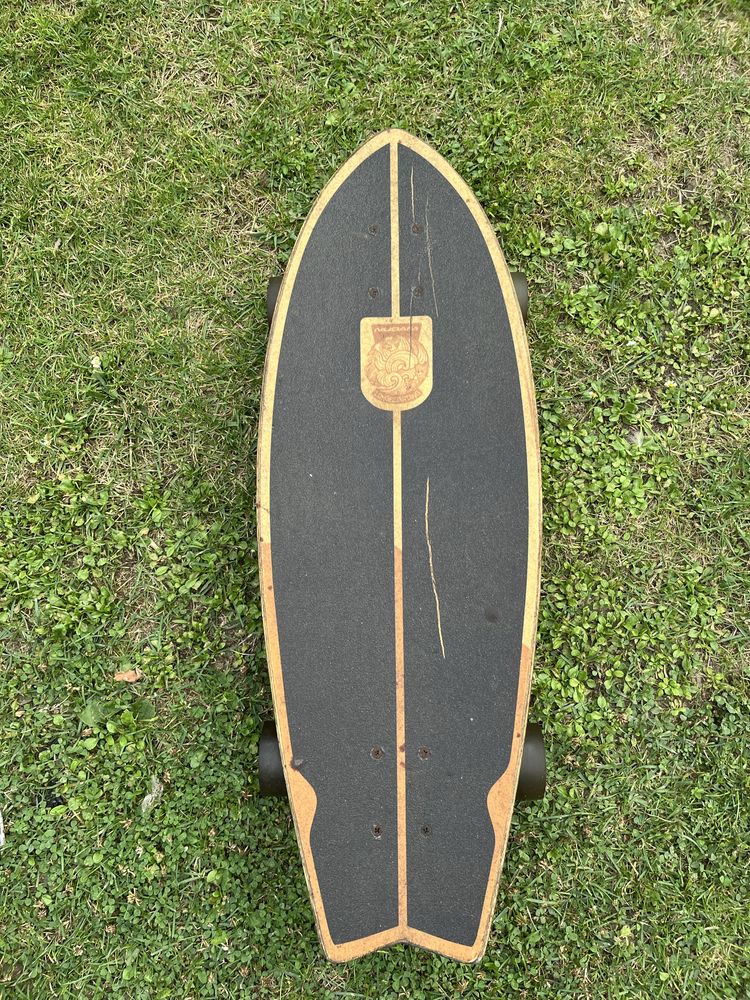 Deskrolka longboard