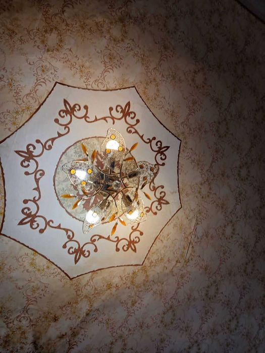 Люстра. Декоративна,  гарна , сучасна.