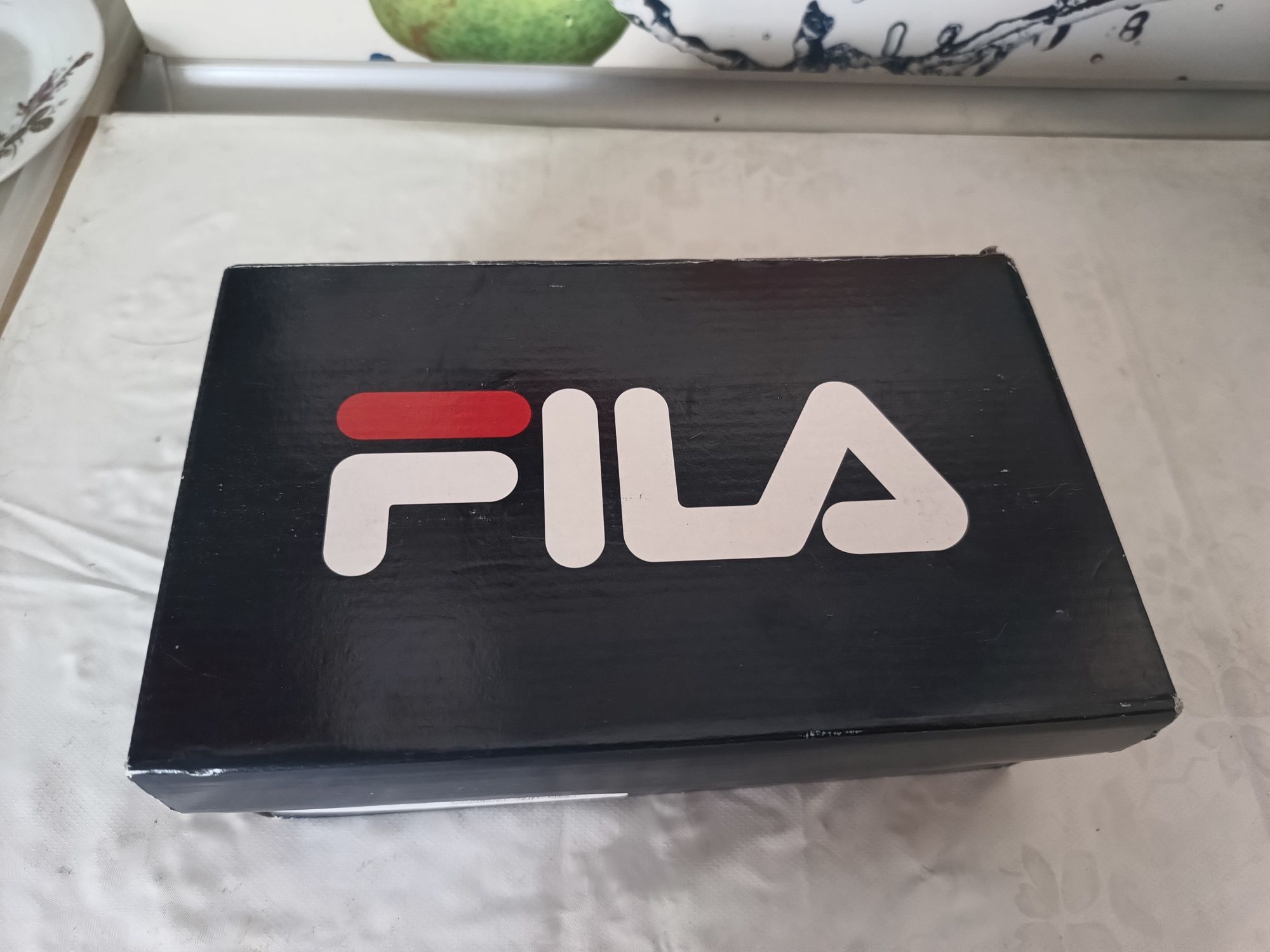 Buty chłopięce białe Fila 26