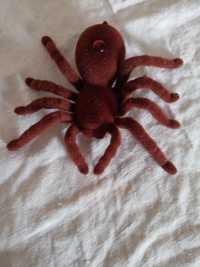 Игрушка детская мохнатый паук без пульта и батареек