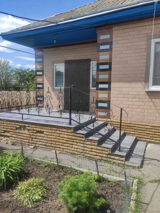 Продам будинок з ділянкою, Чорнобай, 5 кімнат