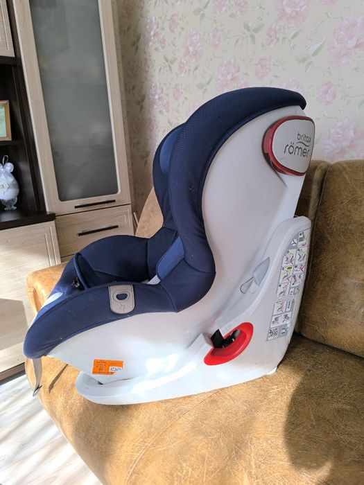 Дитяче автокрісло