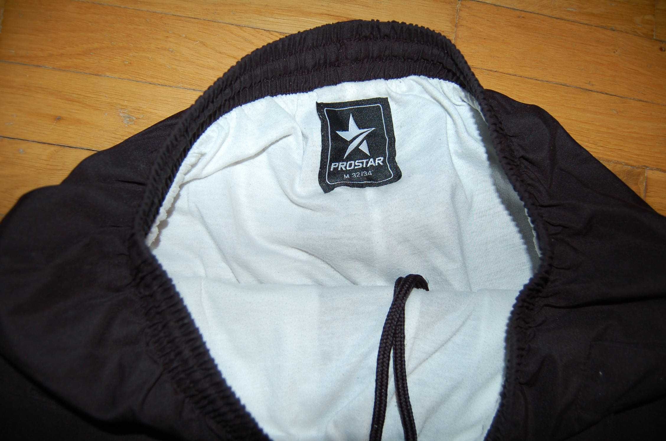 ocieplane spodnie vintage PRO STAR rozmiar  M 32/34