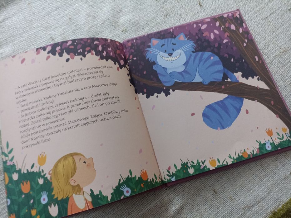 Alicja w krainie czarów 
Najpiękniejsze bajki dla dzieci 
Wydawnictwo