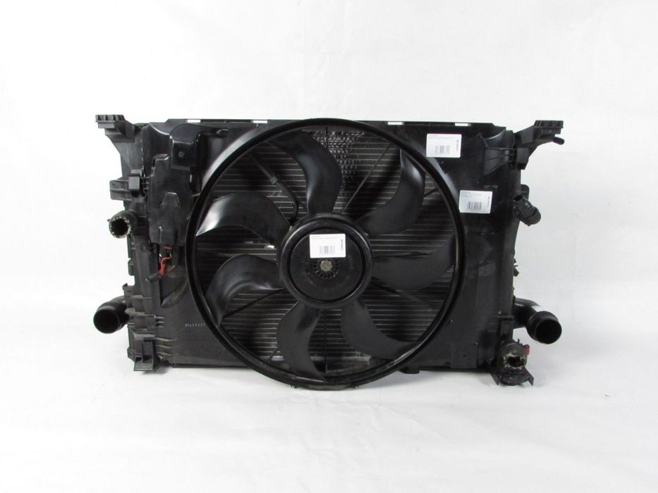 Conjunto radiadores - Diesel Seminovo/ Original MERCEDES-BENZ B-CLASS (W246, W24...