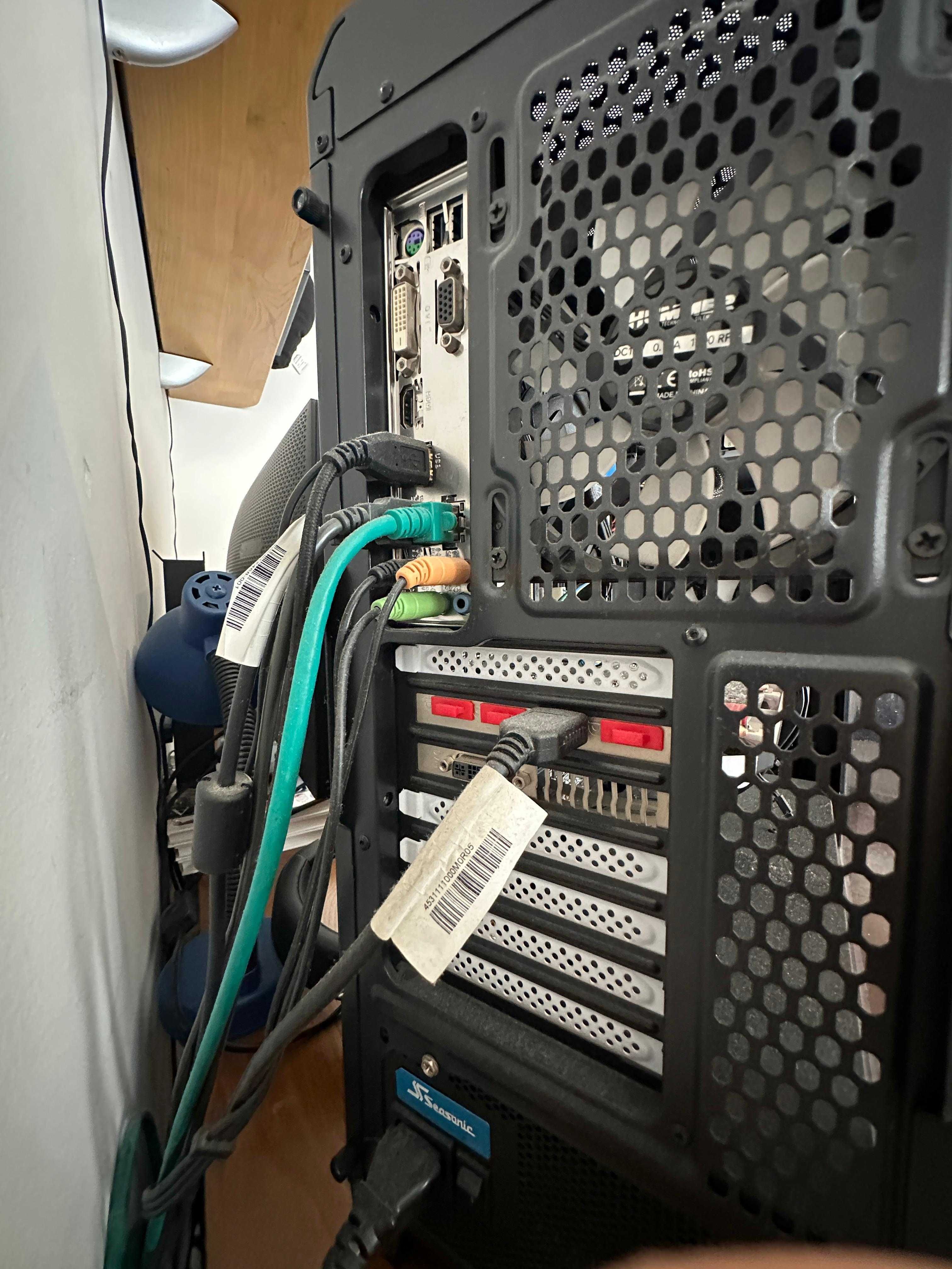Computador com SSD, bom estado - oportunidade